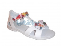 Kornecki 4752 biele, dievčenské letné sandále